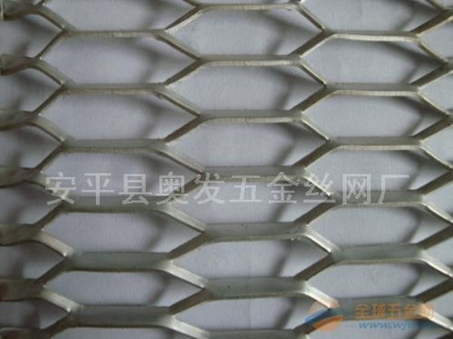 煤礦支護(hù)與隧道加固 鐵絲焊接錨網(wǎng)的應(yīng)用與日用百貨銷(xiāo)售前景